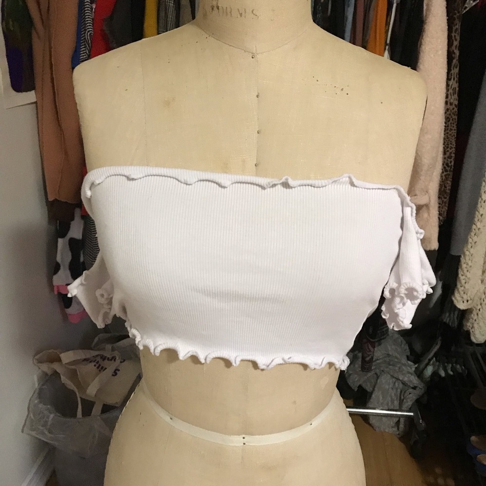 Off the Shoulder Crop Top